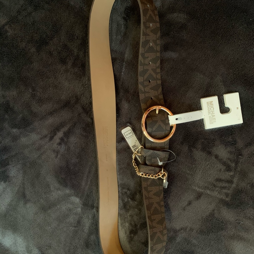 NEW Michael Kors sandals with matching belt - Picture 6 of 6